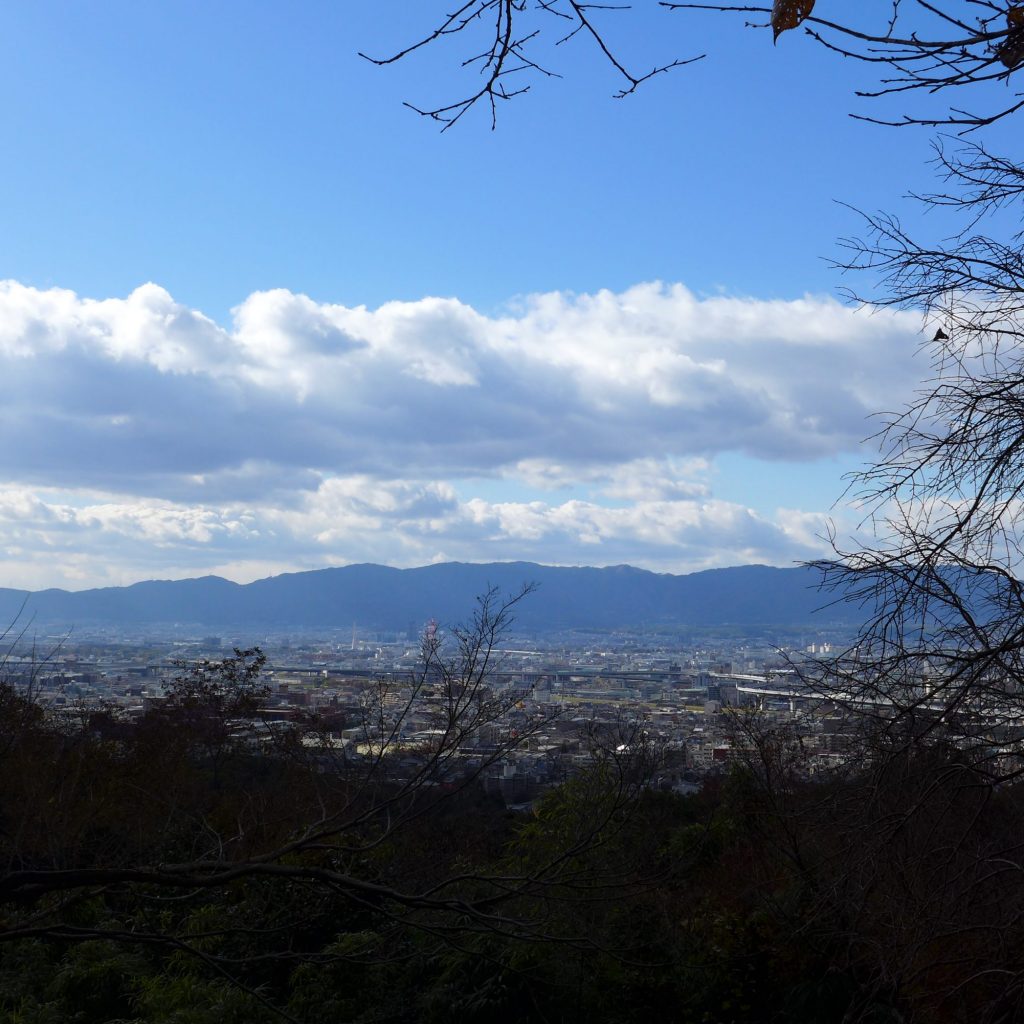 Vue de la marche vers le sommet - Inari Fushimi Shrine