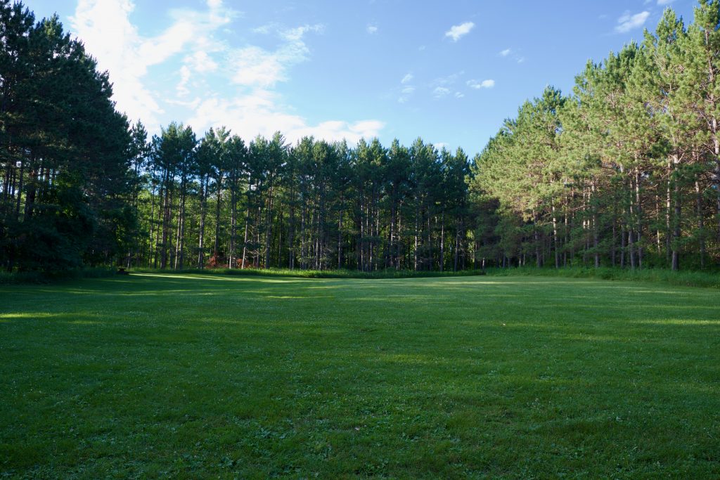 Seul sur le terrain de camping