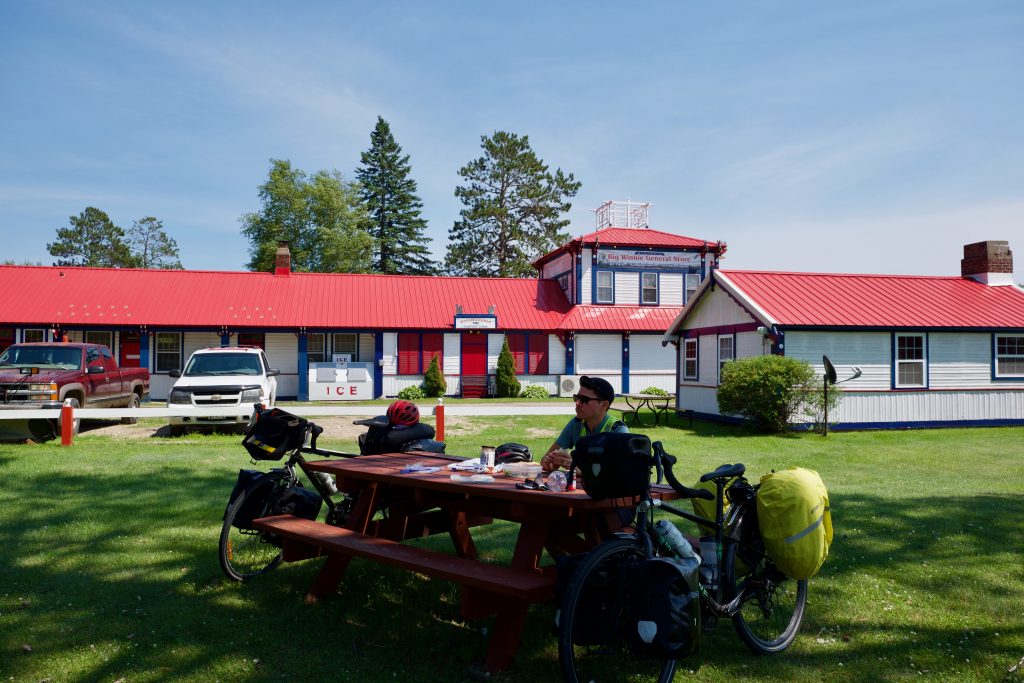Pause lunch au milieu de la Chippewa National Forest